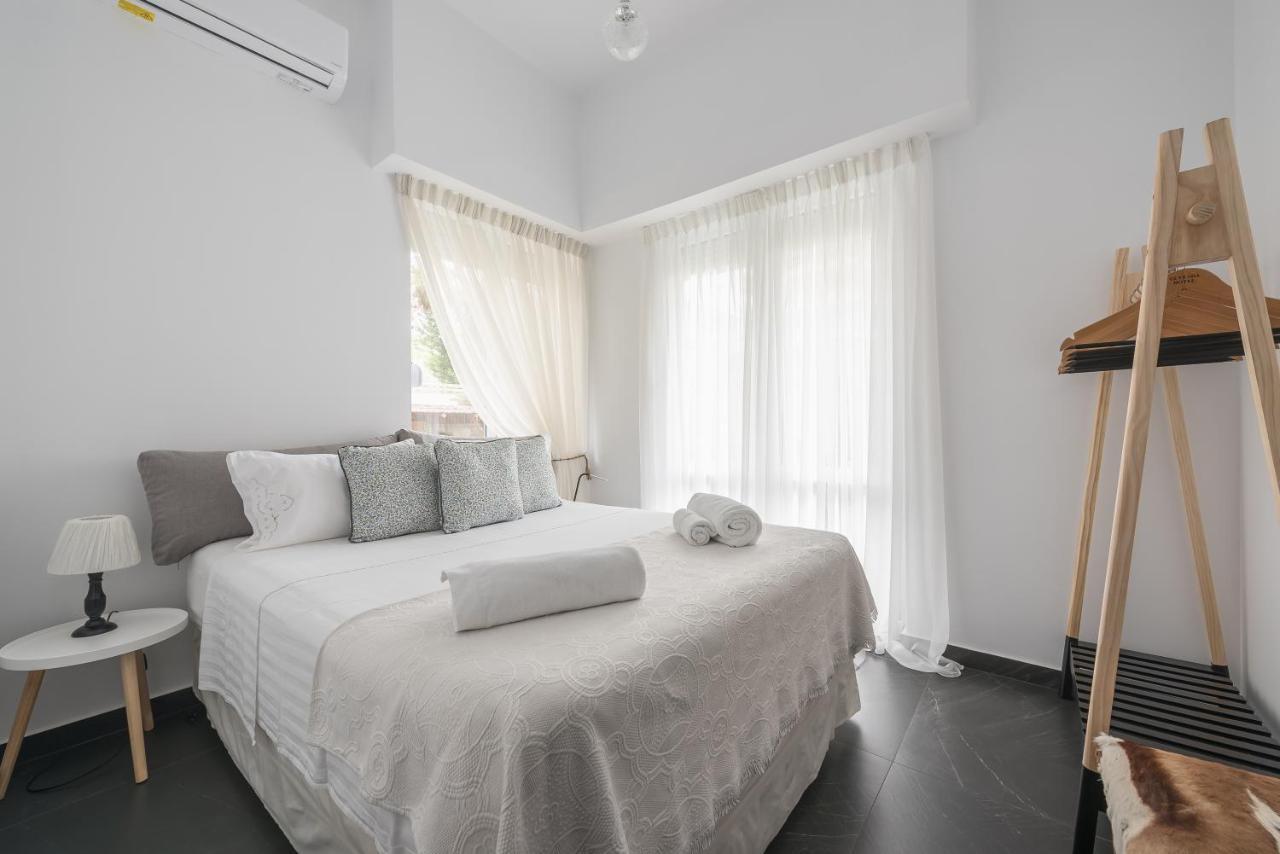 Garden Villa Glyfada 아테네 외부 사진