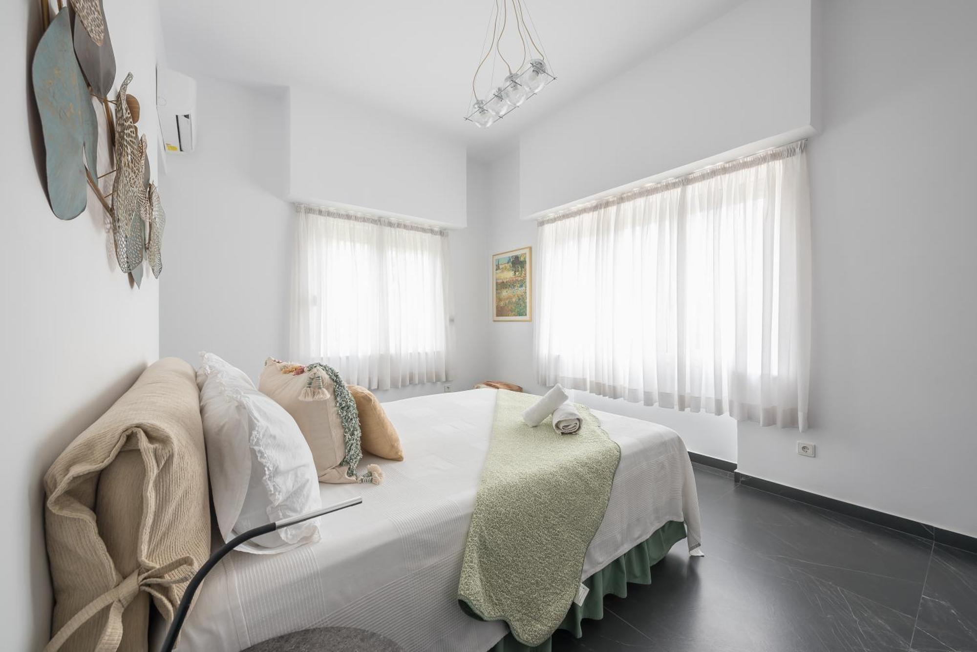 Garden Villa Glyfada 아테네 외부 사진