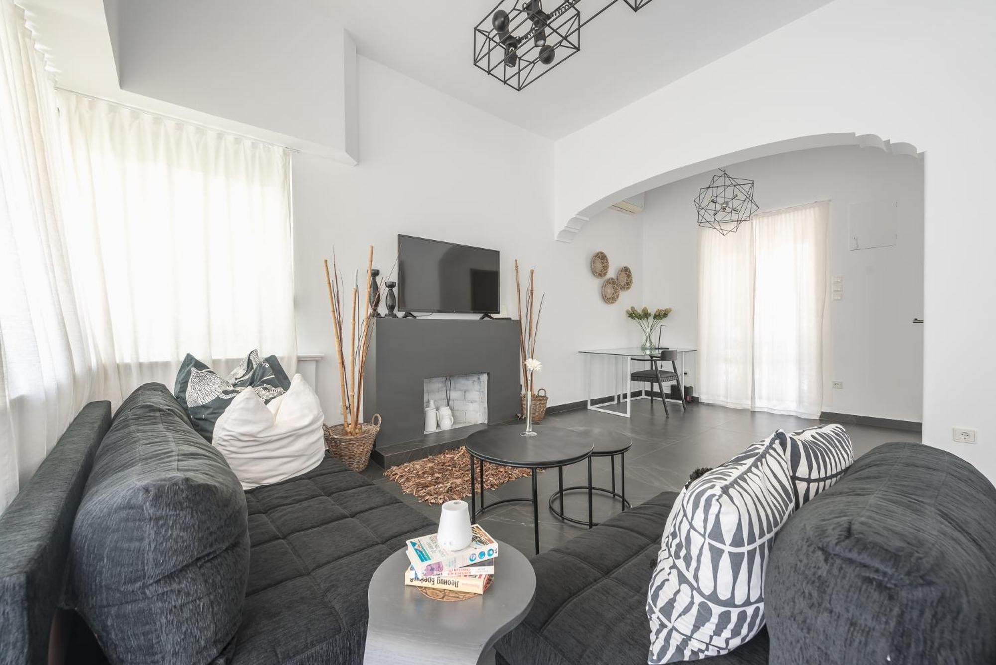 Garden Villa Glyfada 아테네 외부 사진