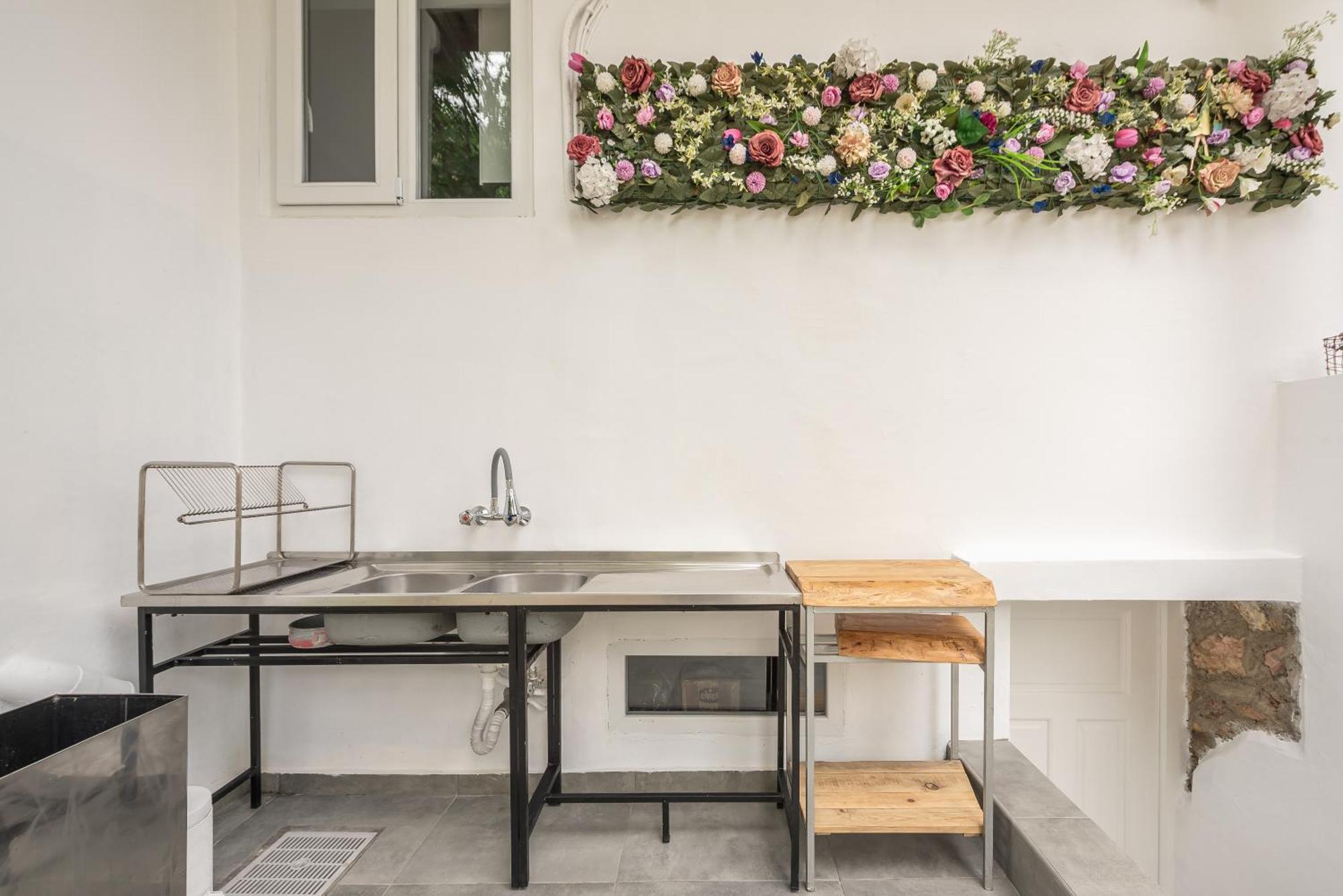 Garden Villa Glyfada 아테네 외부 사진